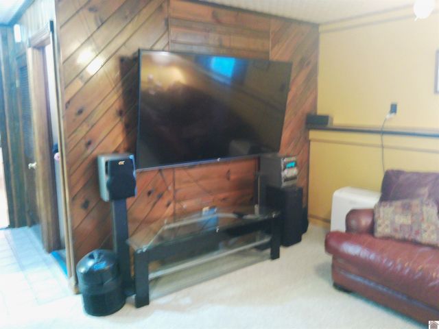 6051 Oakhaven Dr, Paducah, KY 42003