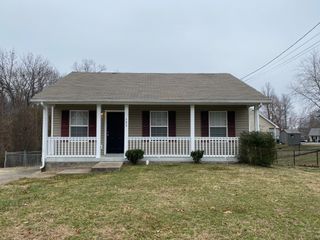 505 Caney Ct, Clarksville, TN 37040