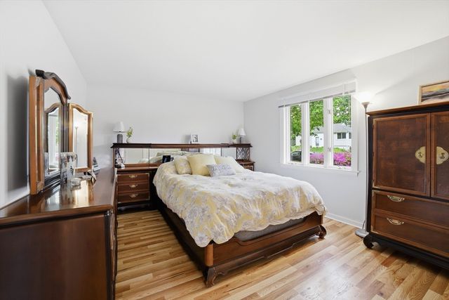 11 Scenic Drive, Worcester, MA 01602