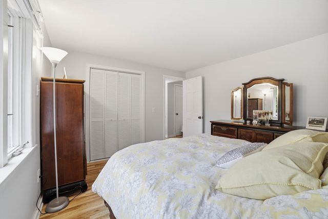 11 Scenic Drive, Worcester, MA 01602