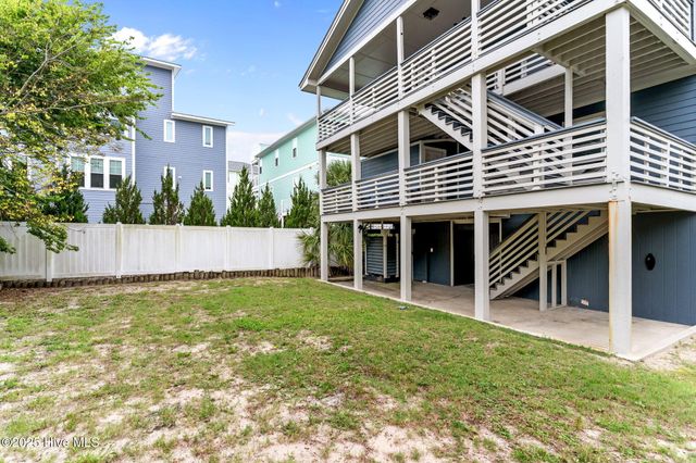 1504 Canal Drive, Carolina Beach, NC 28428