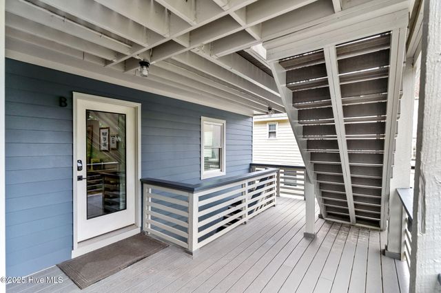 1504 Canal Drive, Carolina Beach, NC 28428