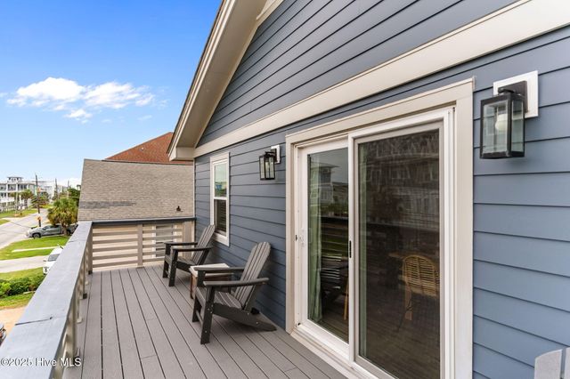 1504 Canal Drive, Carolina Beach, NC 28428