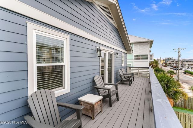1504 Canal Drive, Carolina Beach, NC 28428