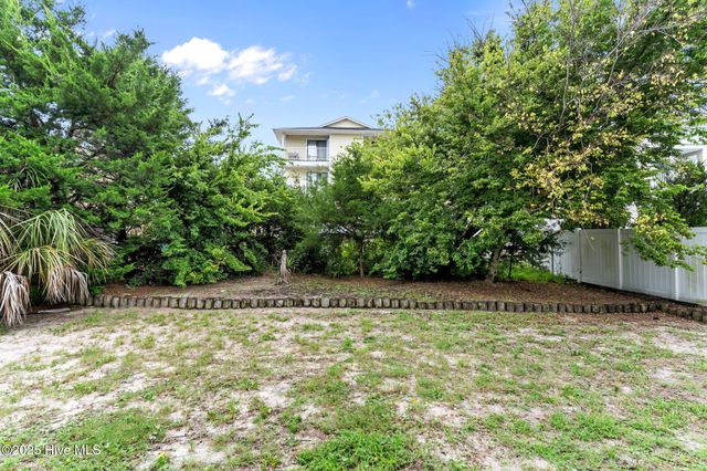 1504 Canal Drive, Carolina Beach, NC 28428