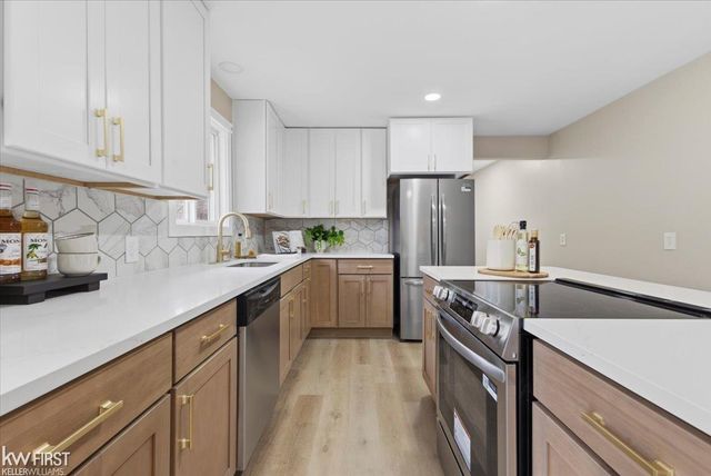 3755 Dartmouth Road, Oxford, MI 48371