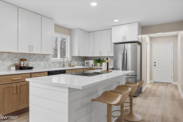 3755 Dartmouth Road, Oxford, MI 48371