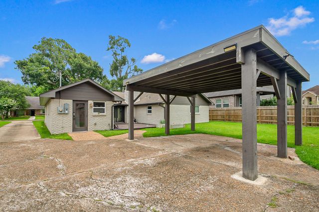 5207 Wigton Drive, Houston, TX 77096