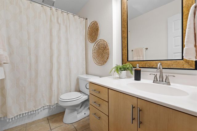 3815 Guadalupe ST 204, Austin, TX 78751