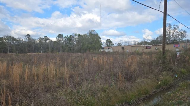 27647 Fm 2090 Road, Splendora, TX 77372