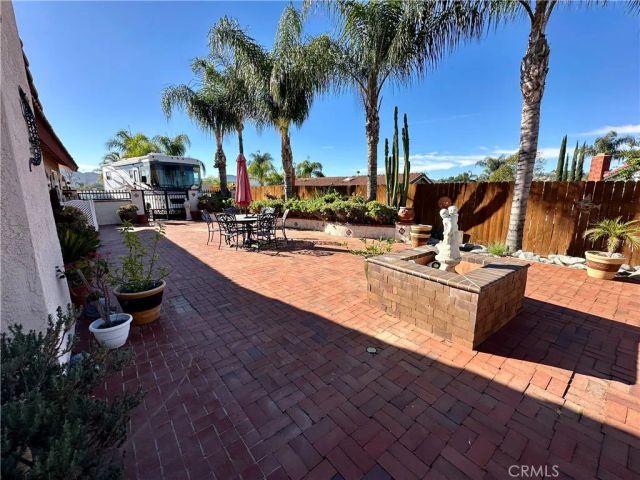 23856 Outrigger, Canyon Lake, CA 92587