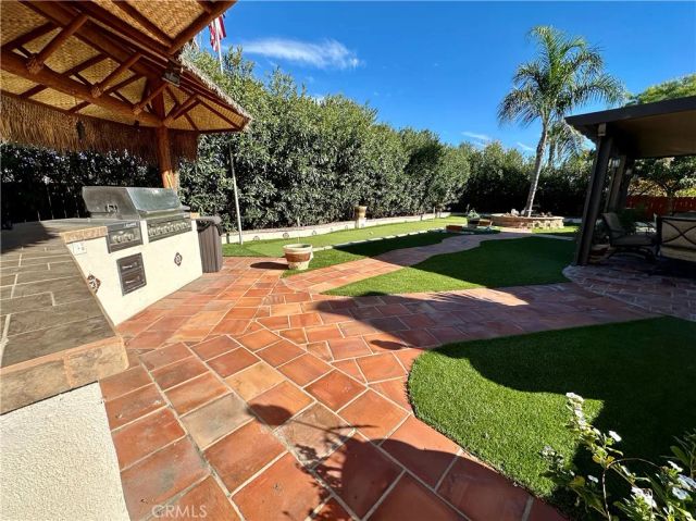 23856 Outrigger, Canyon Lake, CA 92587