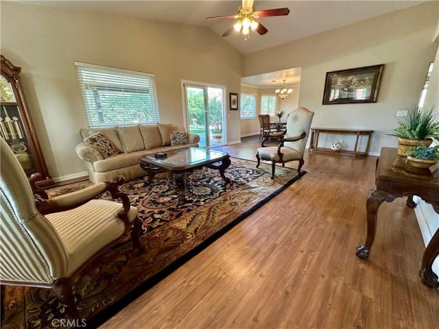 23856 Outrigger, Canyon Lake, CA 92587