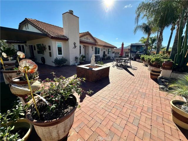 23856 Outrigger, Canyon Lake, CA 92587