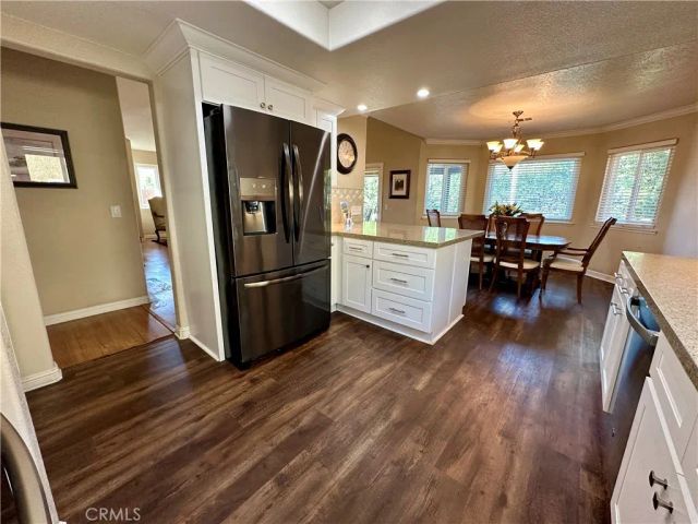 23856 Outrigger, Canyon Lake, CA 92587