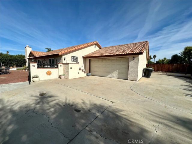 23856 Outrigger, Canyon Lake, CA 92587
