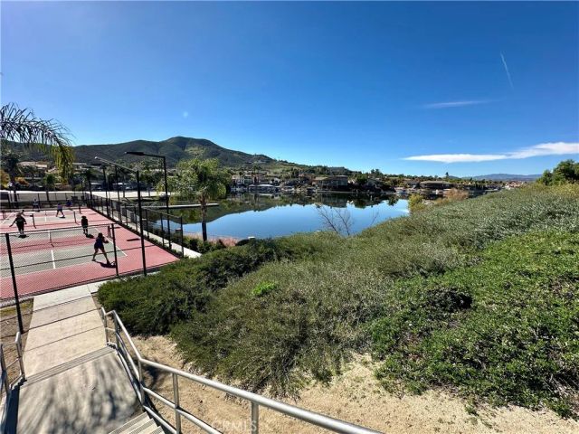 23856 Outrigger, Canyon Lake, CA 92587