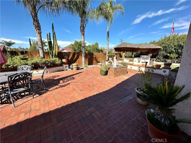 23856 Outrigger, Canyon Lake, CA 92587