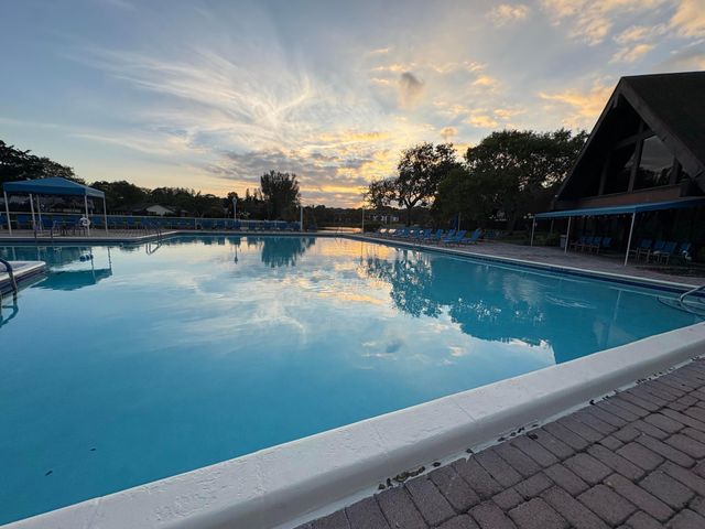 3660 Inverrary Drive 1b, Lauderhill, FL 33319
