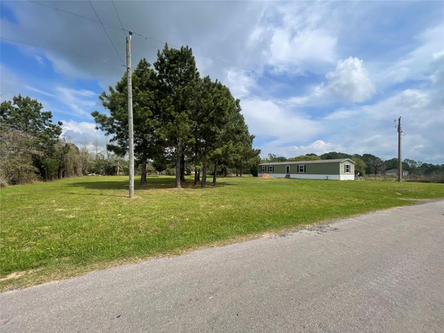 1446 County Road 2107, Liberty, TX 77575