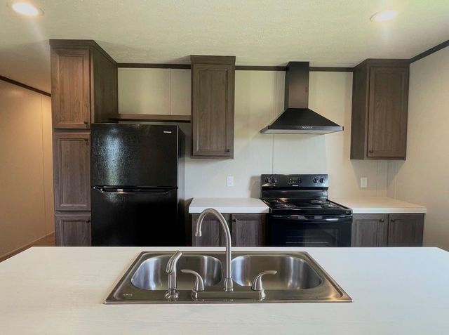 1446 County Road 2107, Liberty, TX 77575