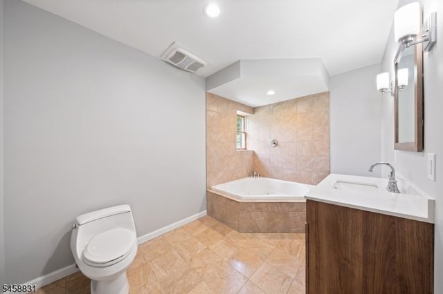 14 End O Lane Trl, Vernon Twp., NJ 07461