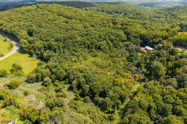14 End O Lane Trl, Vernon Twp., NJ 07461