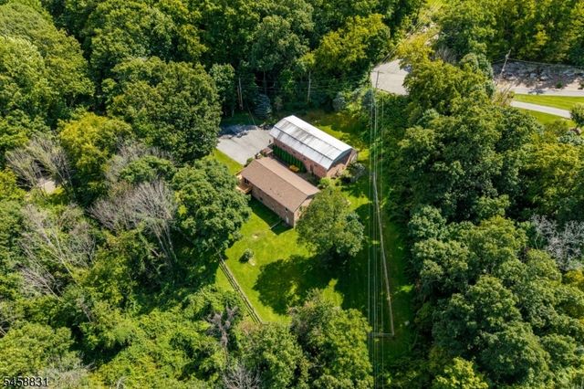 14 End O Lane Trl, Vernon Twp., NJ 07461