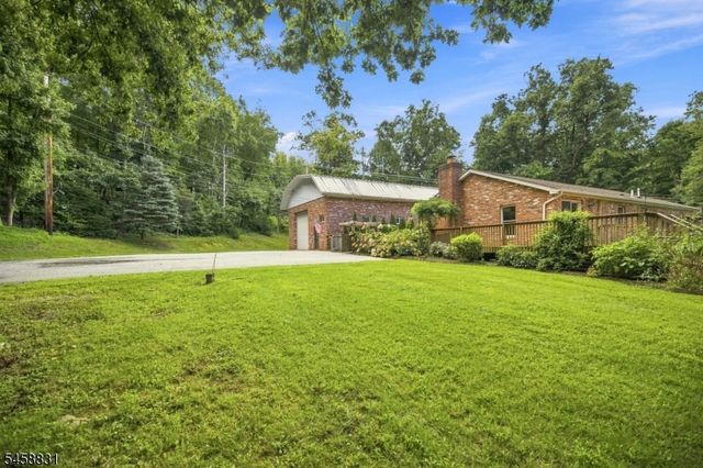 14 End O Lane Trl, Vernon Twp., NJ 07461