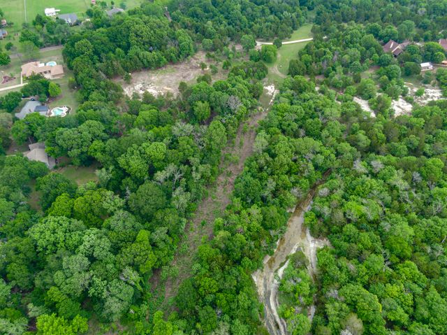 000 Becky Lane, Waxahachie, TX 75165