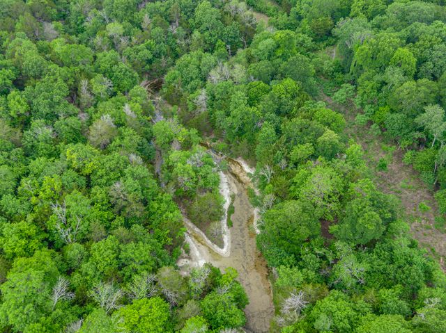 000 Becky Lane, Waxahachie, TX 75165