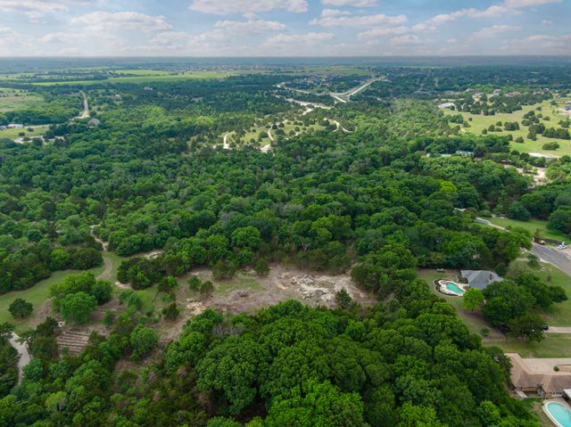000 Becky Lane, Waxahachie, TX 75165