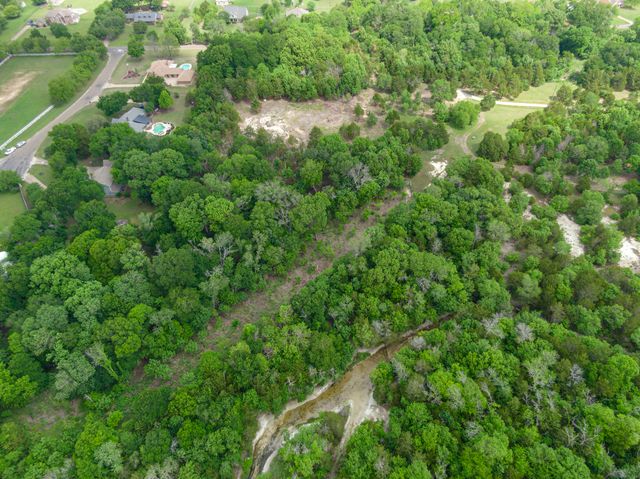 000 Becky Lane, Waxahachie, TX 75165