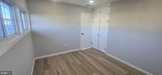 35 BEECHTREE RD, Levittown, PA 19057