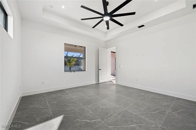 109 SW 37th PL, Cape Coral, FL 33991