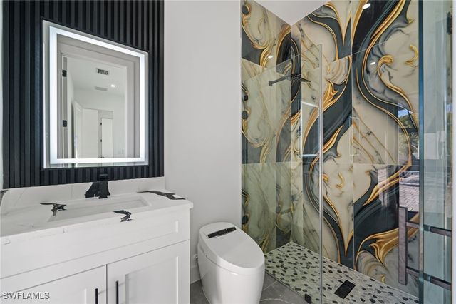 109 SW 37th PL, Cape Coral, FL 33991