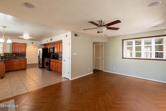 12297 Kingsgate Court, El Paso, TX 79928