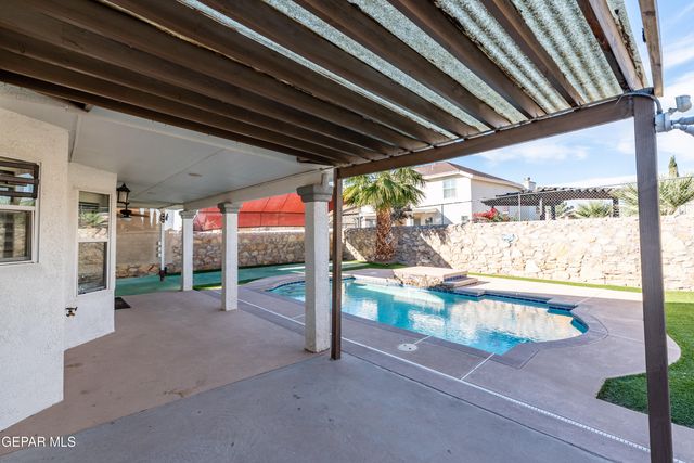 12297 Kingsgate Court, El Paso, TX 79928