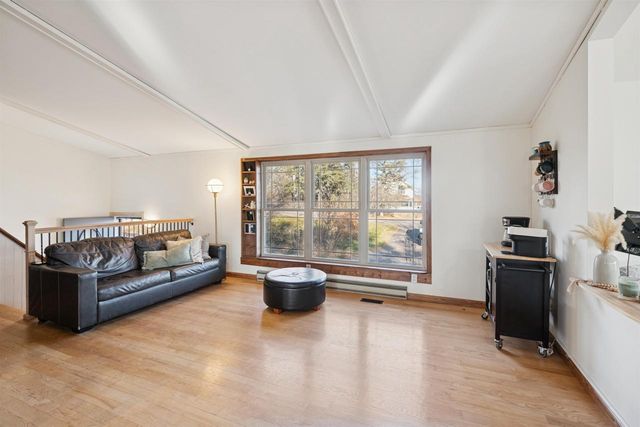 19805 Keystone Rd, Mason, WI 54856