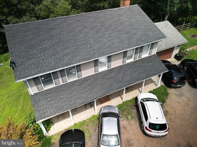 92 APPLE ORCHARD DR, Linden, VA 22642