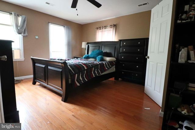 92 APPLE ORCHARD DR, Linden, VA 22642