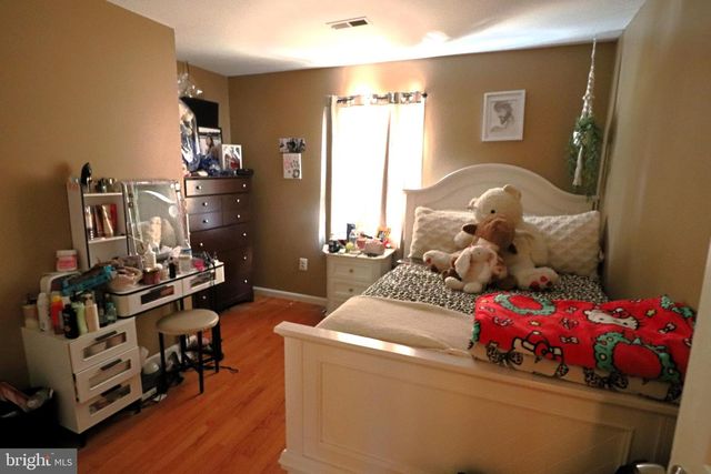 92 APPLE ORCHARD DR, Linden, VA 22642