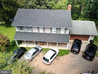 92 APPLE ORCHARD DR, Linden, VA 22642
