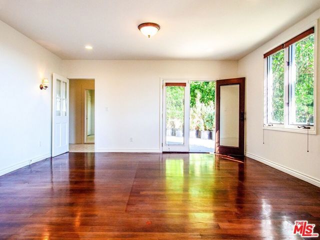 2239 VISTA DEL MAR Place, Los Angeles, CA 90068