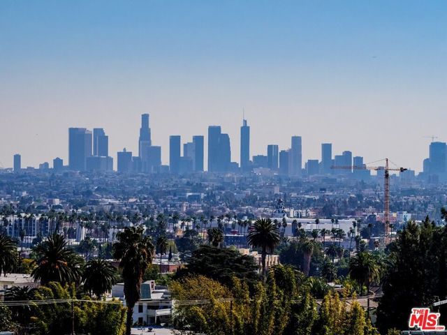 2239 VISTA DEL MAR Place, Los Angeles, CA 90068