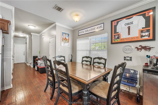 114 Lynn Drive, Bryan, TX 77801