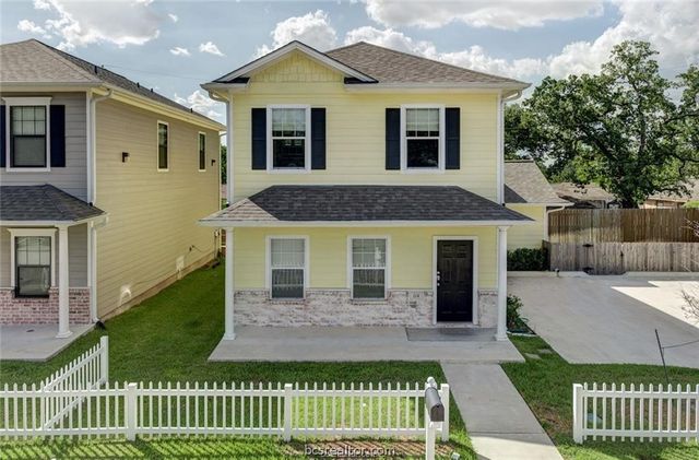 114 Lynn Drive, Bryan, TX 77801