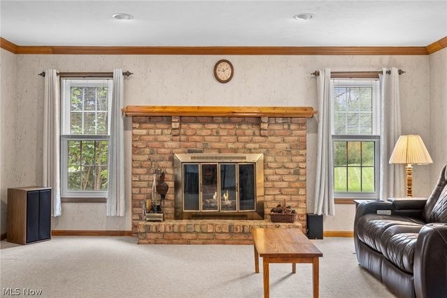 8572 Lake In The Woods Trail, Chagrin Falls, OH 44023