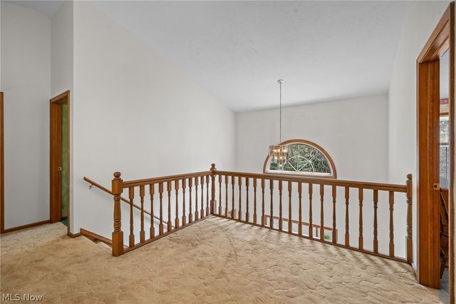 8572 Lake In The Woods Trail, Chagrin Falls, OH 44023