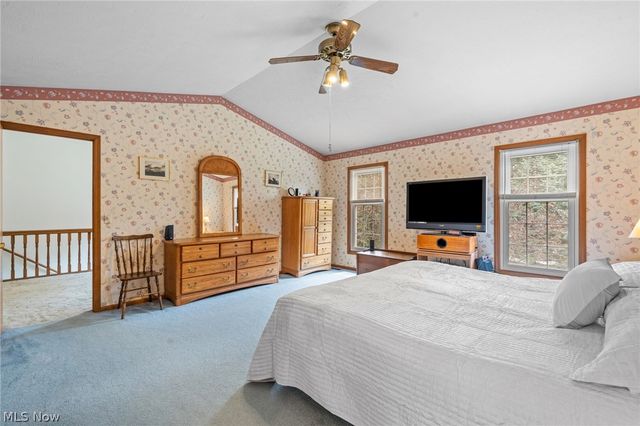 8572 Lake In The Woods Trail, Chagrin Falls, OH 44023